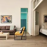 Spacious 2 Bedroom Apt In Mar Mikhael