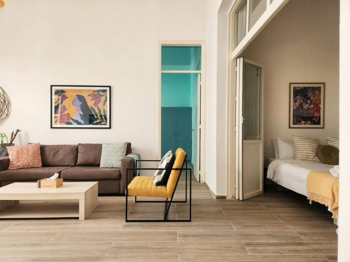Spacious 2 Bedroom In Mar Mikhael Apartment Beirut